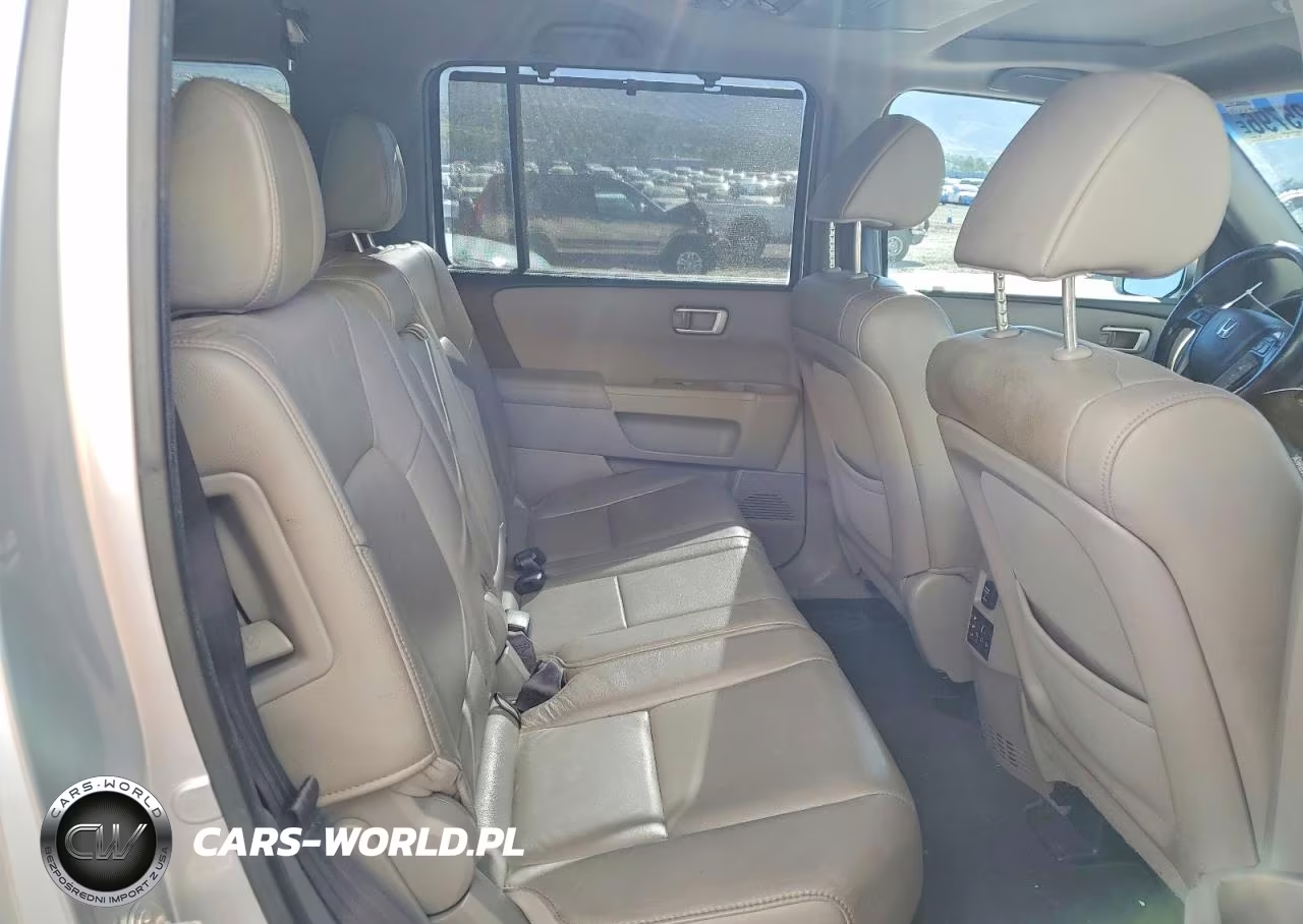 2012 Honda Pilot Touring VIN:5FNYF3H99CB037544 - 10