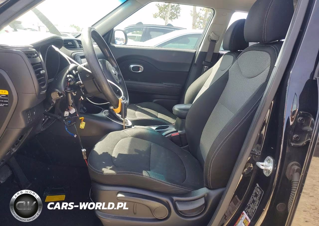 2018 Kia Soul + VIN:KNDJP3A59J7891572 - 7