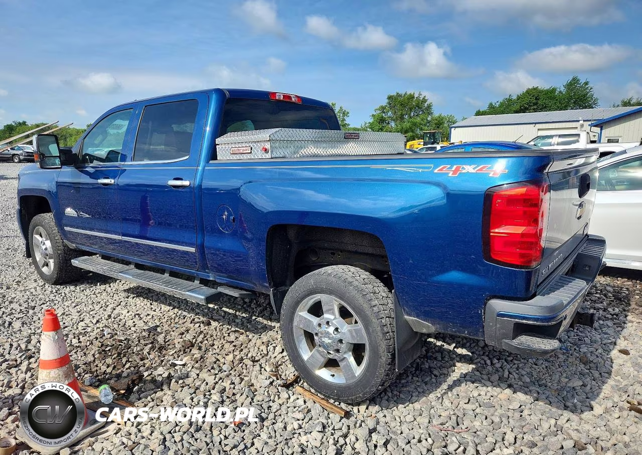 2015 Chevrolet Silverado K2500 High Country VIN:1GC1KXE85FF578493 - 2