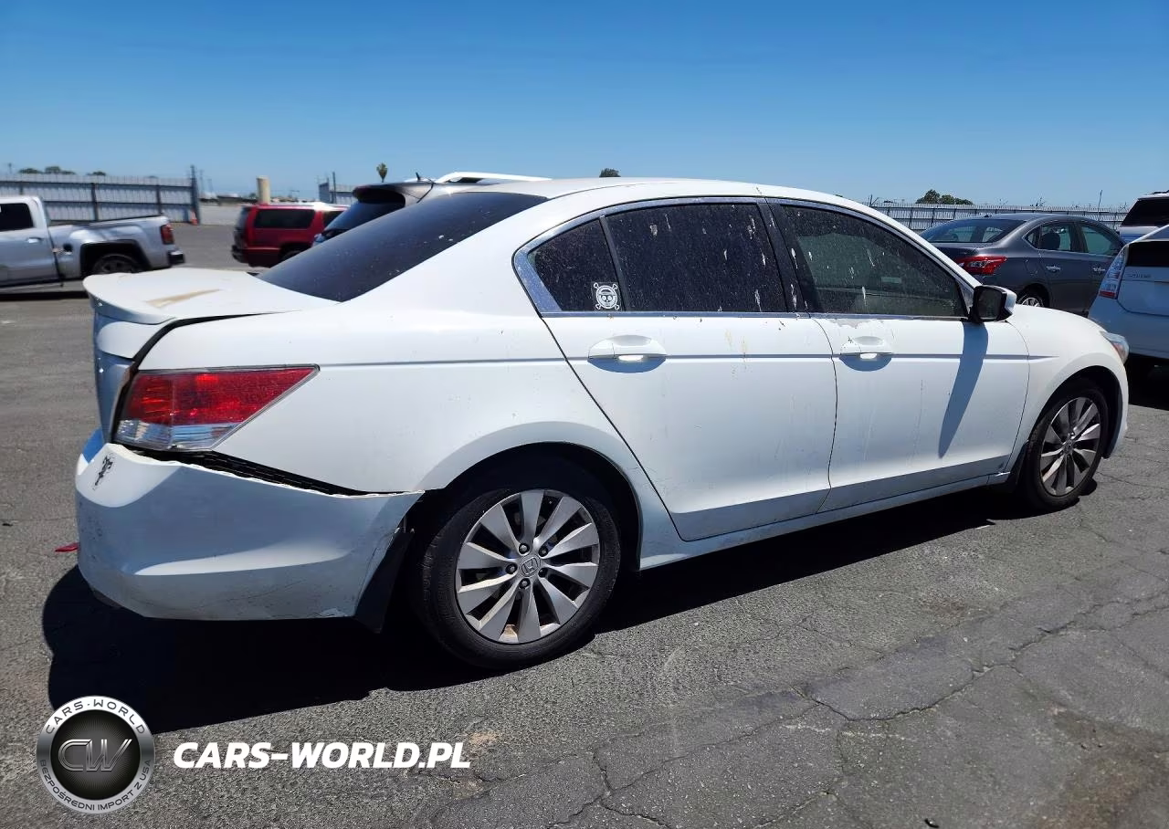 2010 Honda Accord Lx VIN:1HGCP2F3XAA197147 - 3
