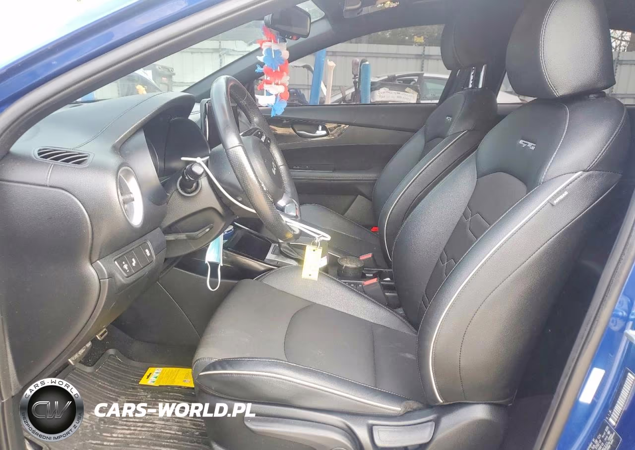 2024 Kia Forte Gt Line VIN:3KPF54AD6RE811407 - 7