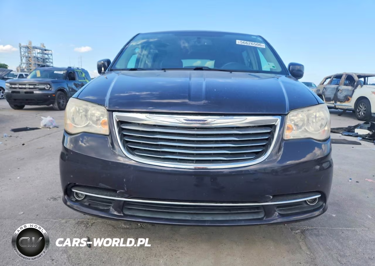 2014 Chrysler Town & Country Touring VIN:2C4RC1BG8ER124545 - 5