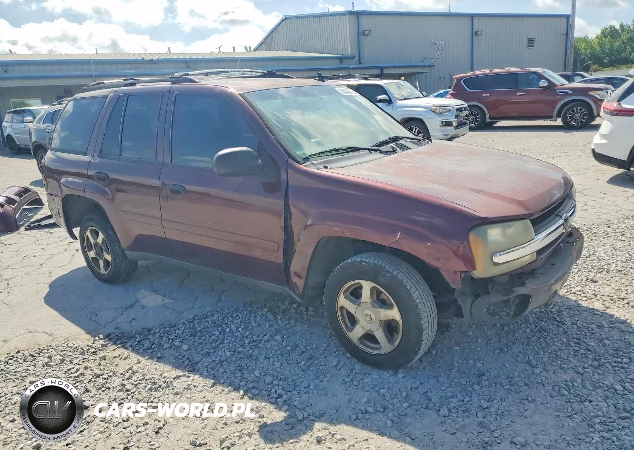 2007 Chevrolet Trailblazer Ls VIN:1GNDS13S572221579 - 4