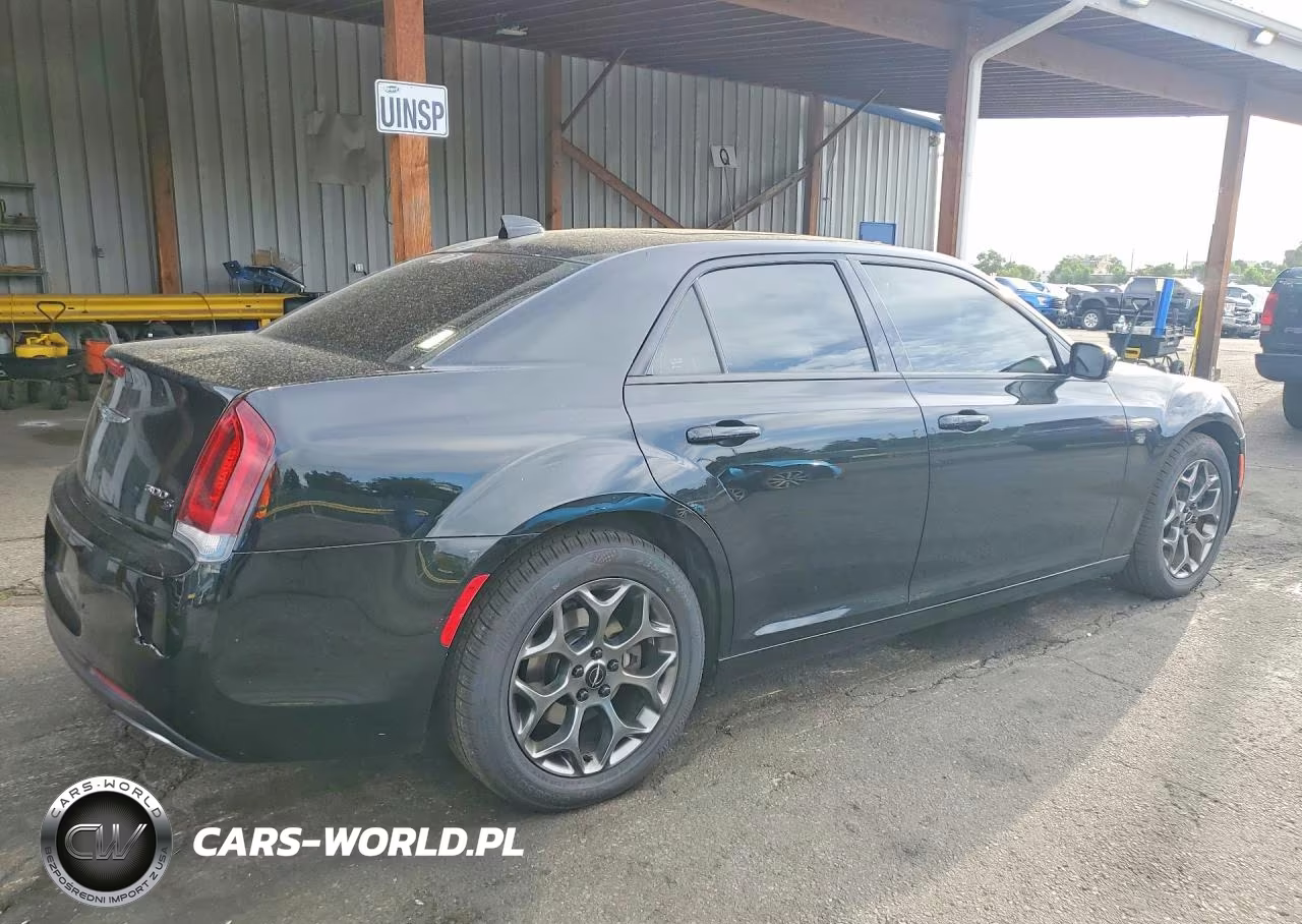 2016 Chrysler 300 S VIN:2C3CCAGG0GH311371 - 3