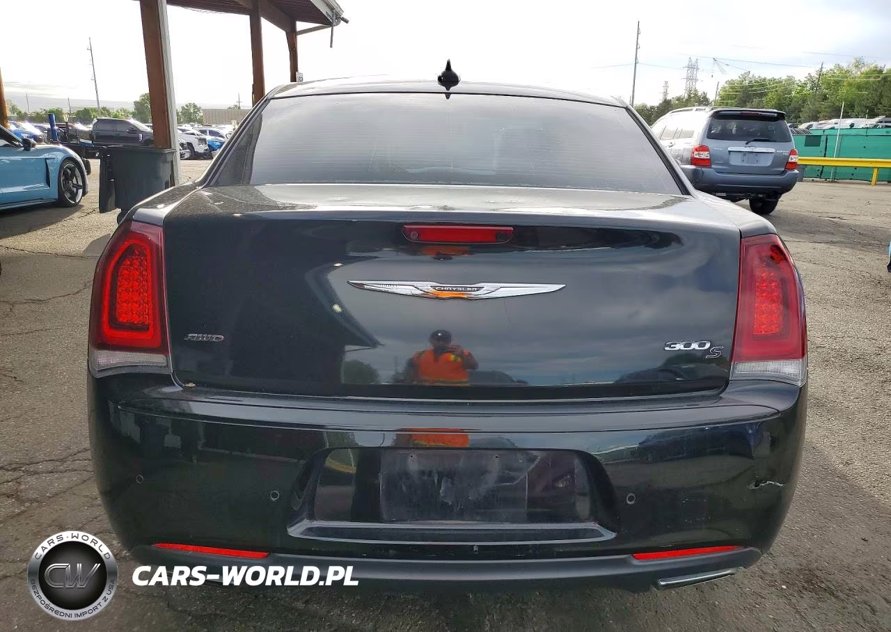 2016 Chrysler 300 S VIN:2C3CCAGG0GH311371 - 6