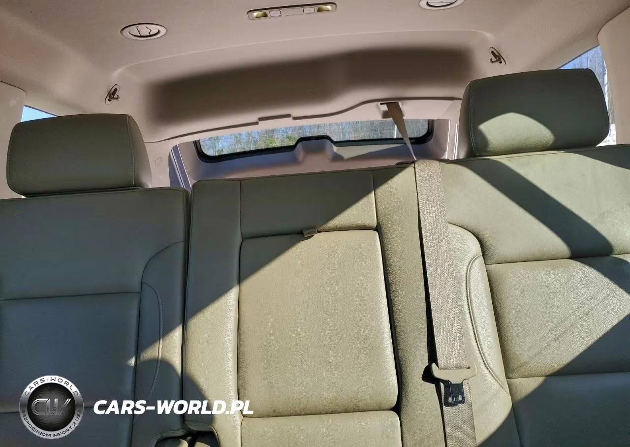2015 Chevrolet Tahoe K1500 Lt VIN:1GNSKBKCXFR737532 - 10