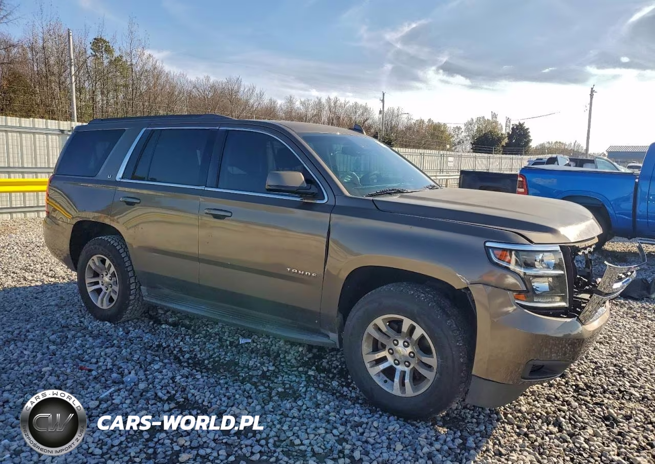 2015 Chevrolet Tahoe K1500 Lt VIN:1GNSKBKCXFR737532 - 4
