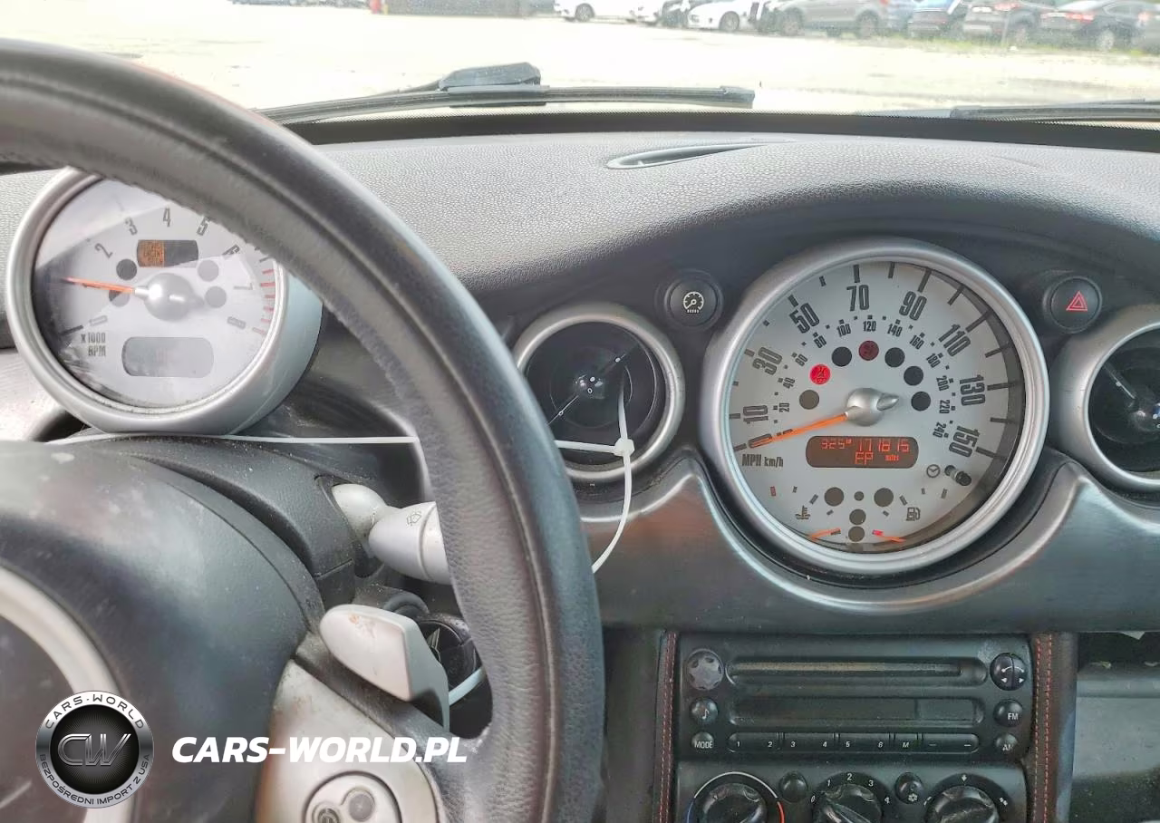 2008 Mini Cooper S VIN:WMWRH33528TL97209 - 9