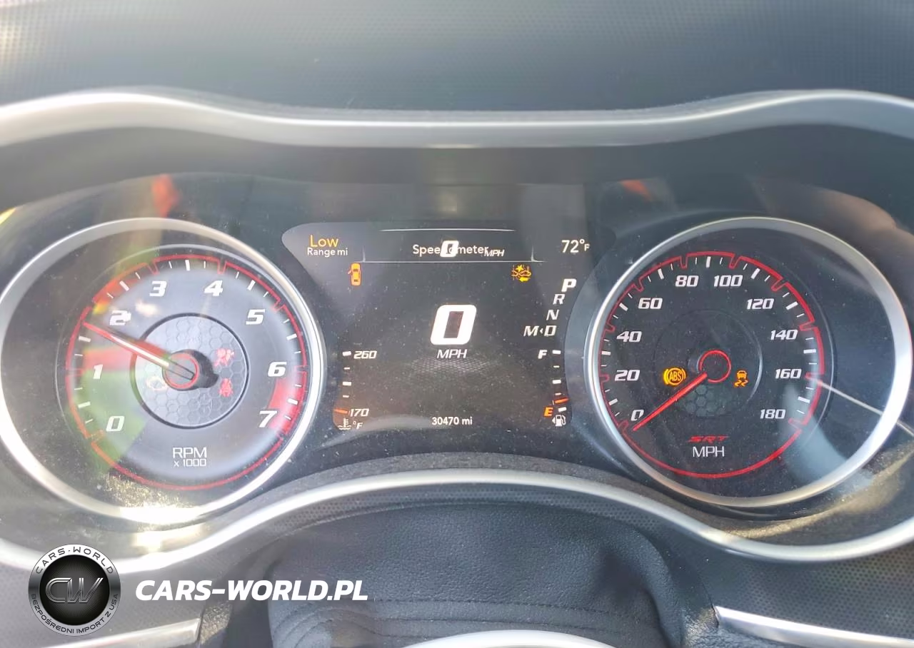 2015 Dodge Charger Srt 392 VIN:2C3CDXEJ2FH905490 - 9