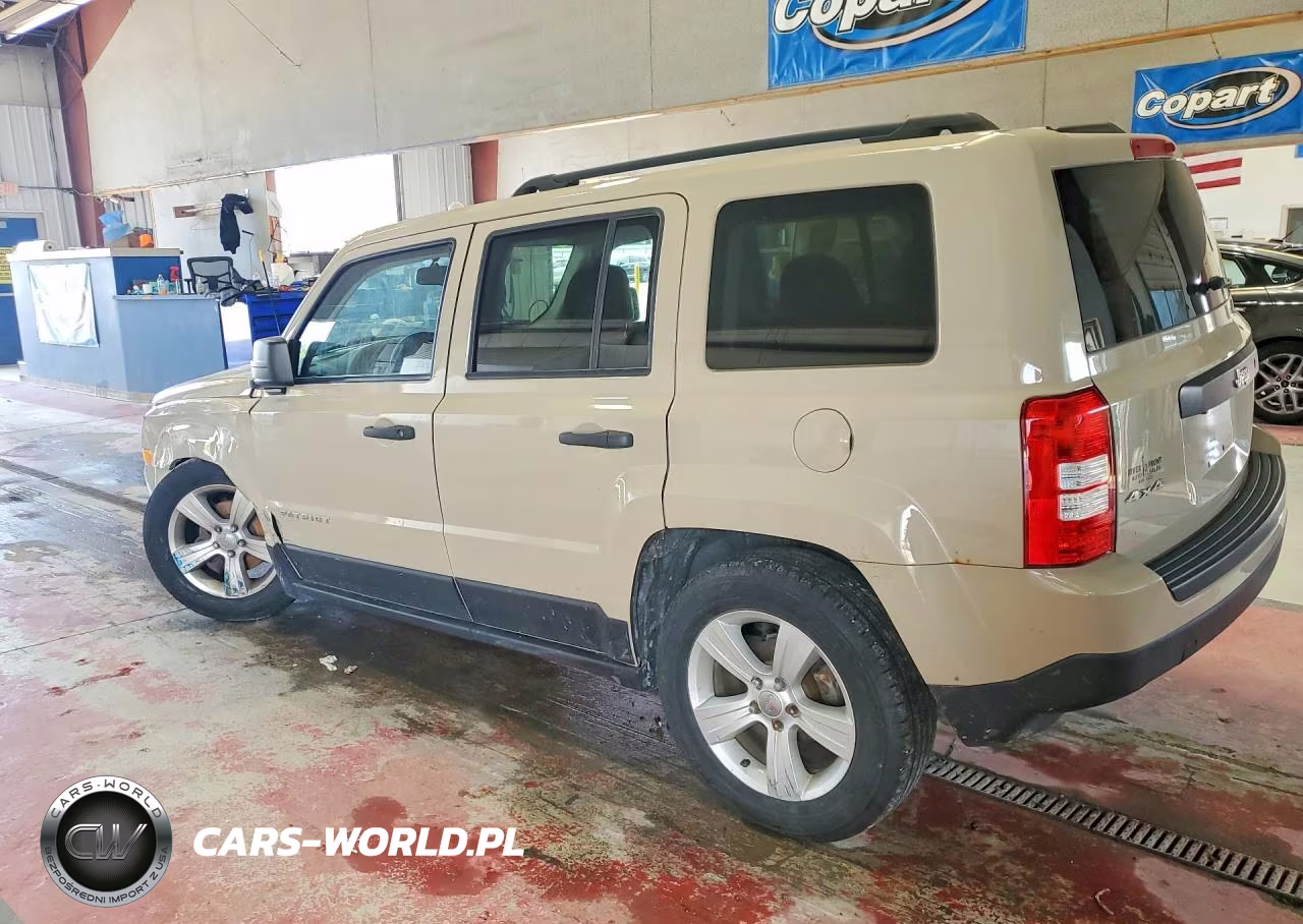 2017 Jeep Patriot Sport VIN:1C4NJRBB4HD210708 - 2