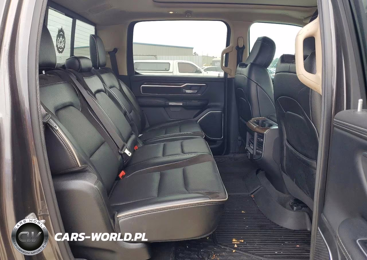 2021 Ram 1500 Laramie VIN:1C6SRFJT6MN507849 - 11