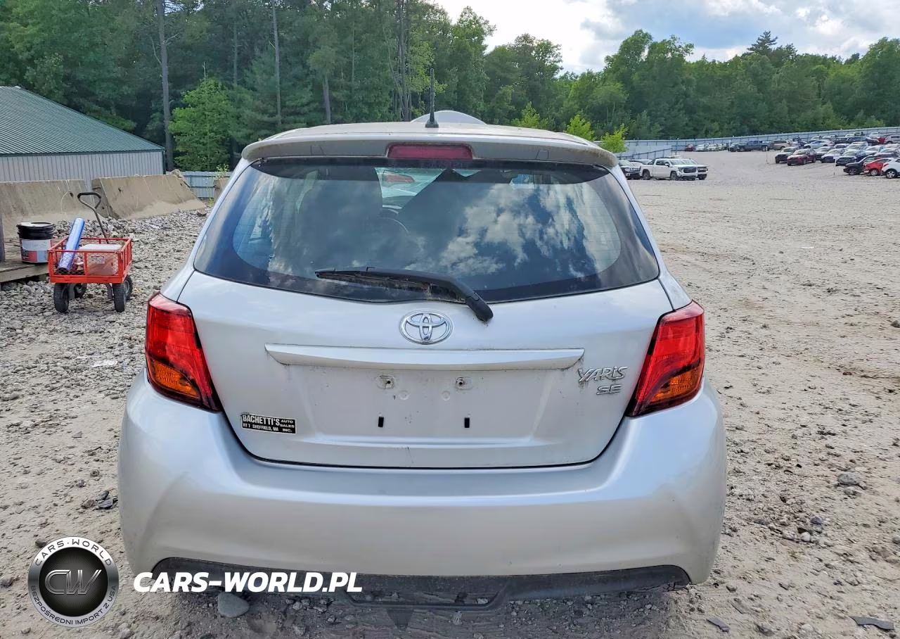 2015 Toyota Yaris 5-Door Se VIN:VNKKTUD30FA038916 - 6