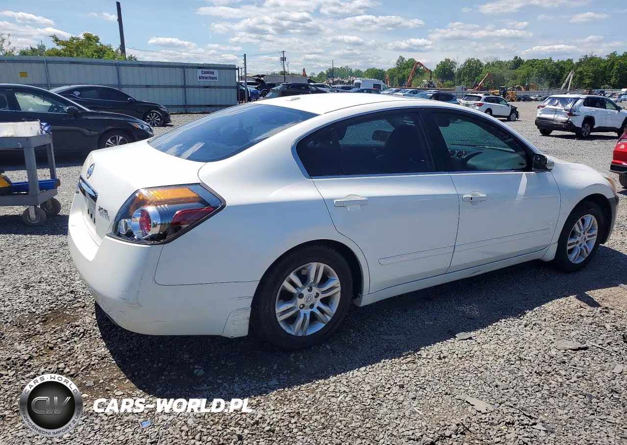 2012 Nissan Altima 2.5 VIN:1N4AL2AP2CC188726 - 3