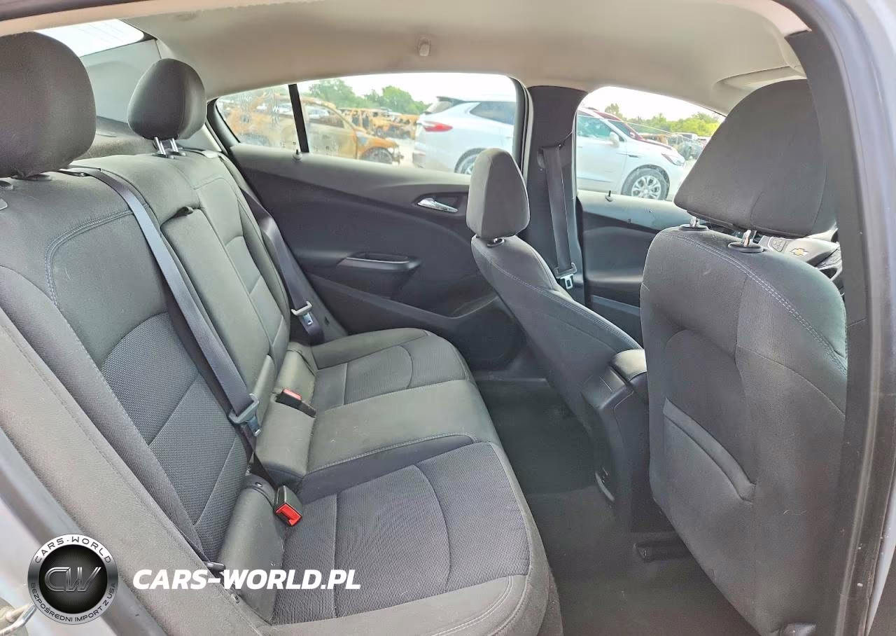 2017 Chevrolet Cruze Lt VIN:1G1BE5SM6H7246683 - 10
