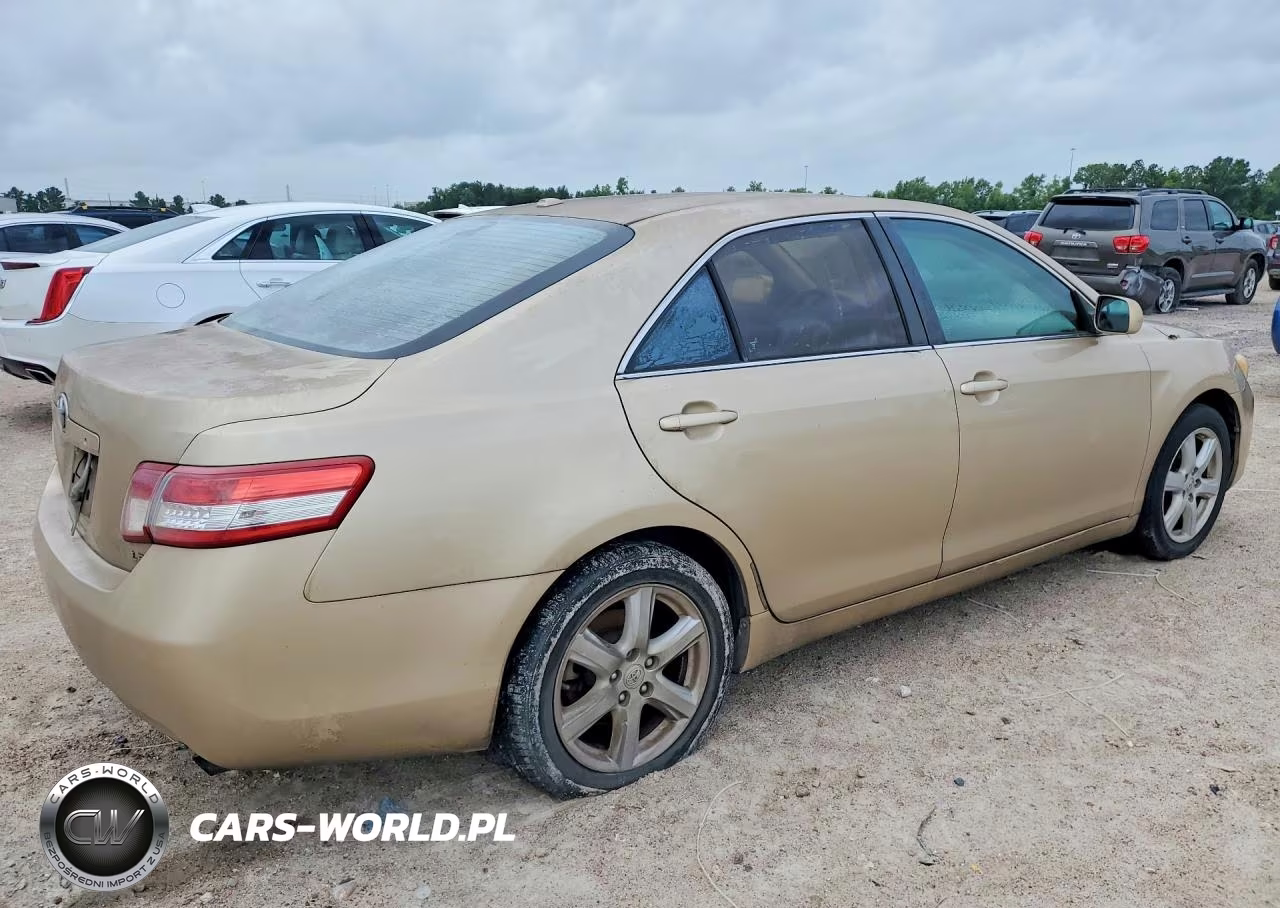 2011 Toyota Camry Le VIN:4T1BF3EK1BU222122 - 3
