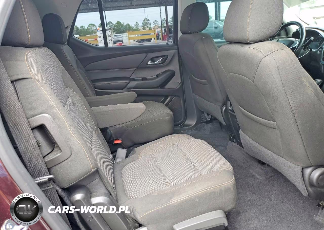2019 Chevrolet Traverse Lt VIN:1GNERGKW0KJ150877 - 11