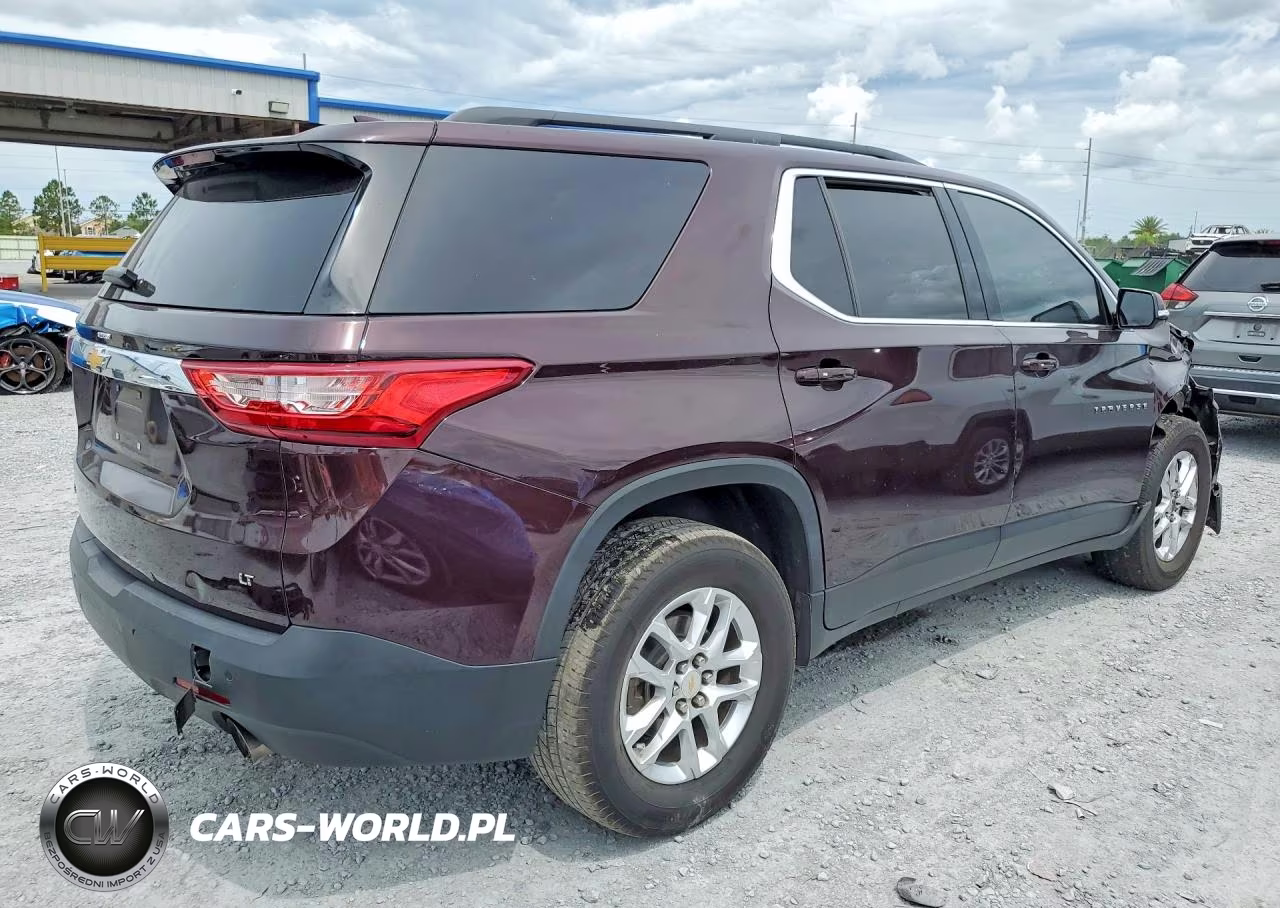 2019 Chevrolet Traverse Lt VIN:1GNERGKW0KJ150877 - 3