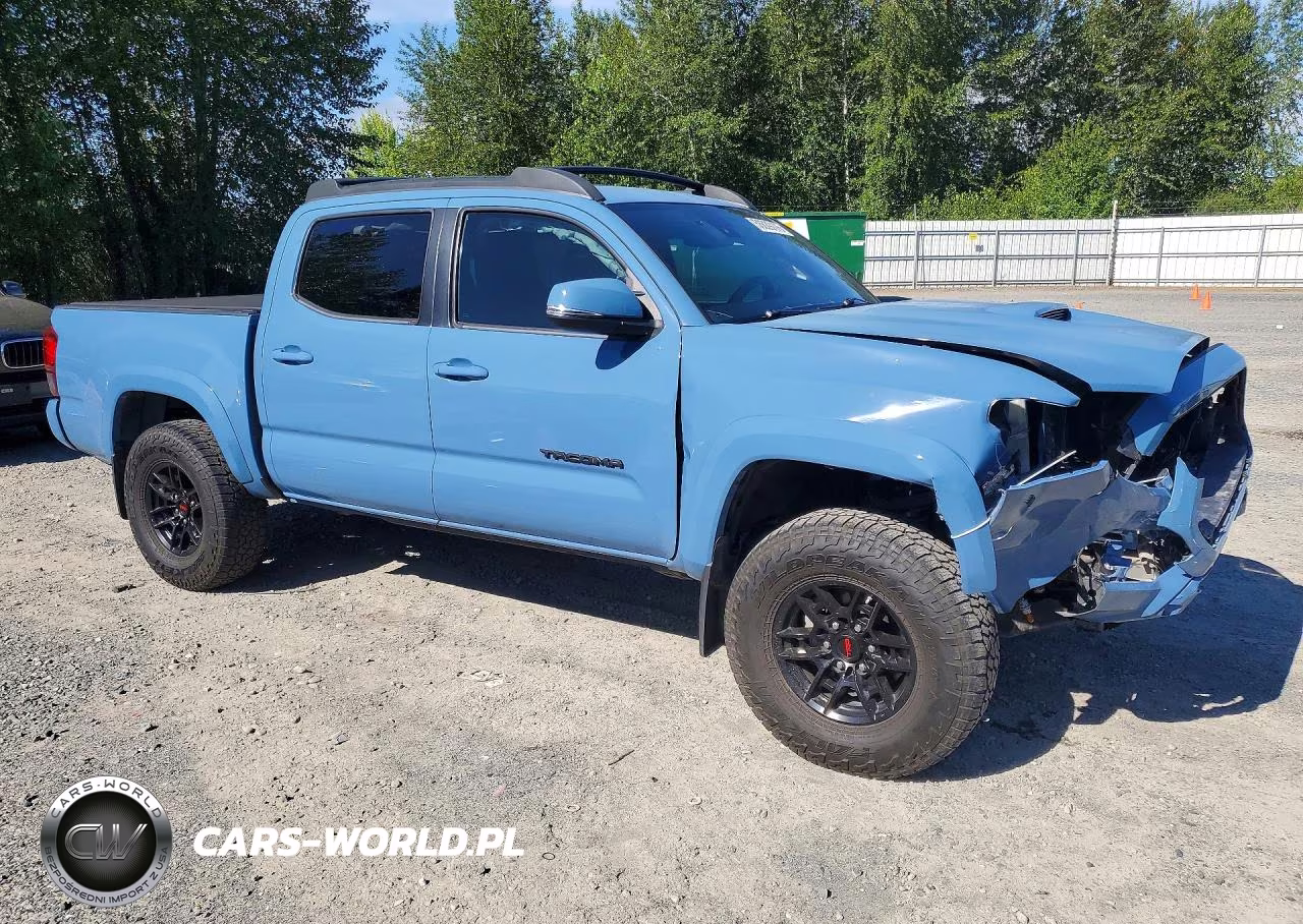 2019 Toyota Tacoma Trd Sport VIN:3TMCZ5AN4KM280595 - 4