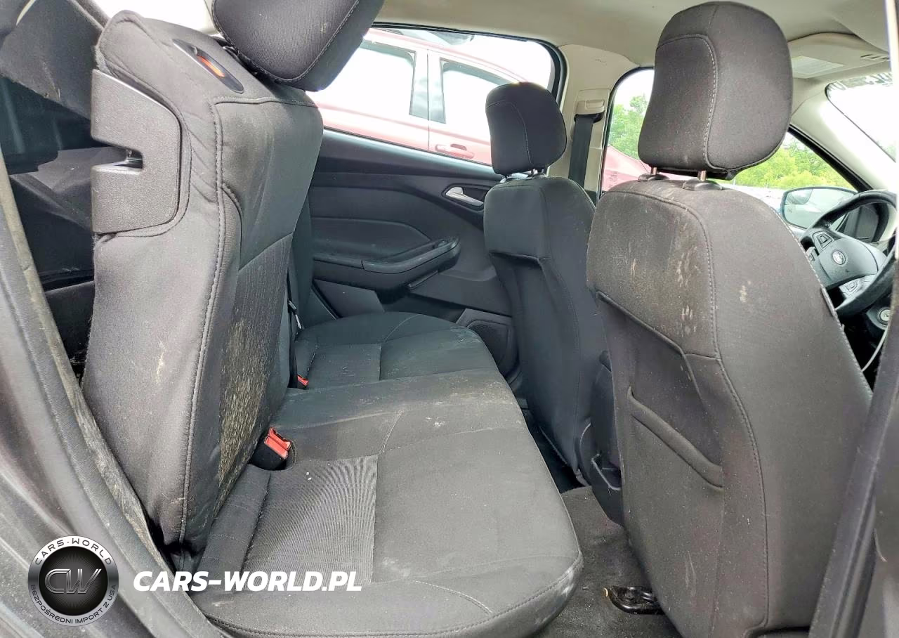 2018 Ford Focus VIN:1FADP3FE3JL268046 - 10