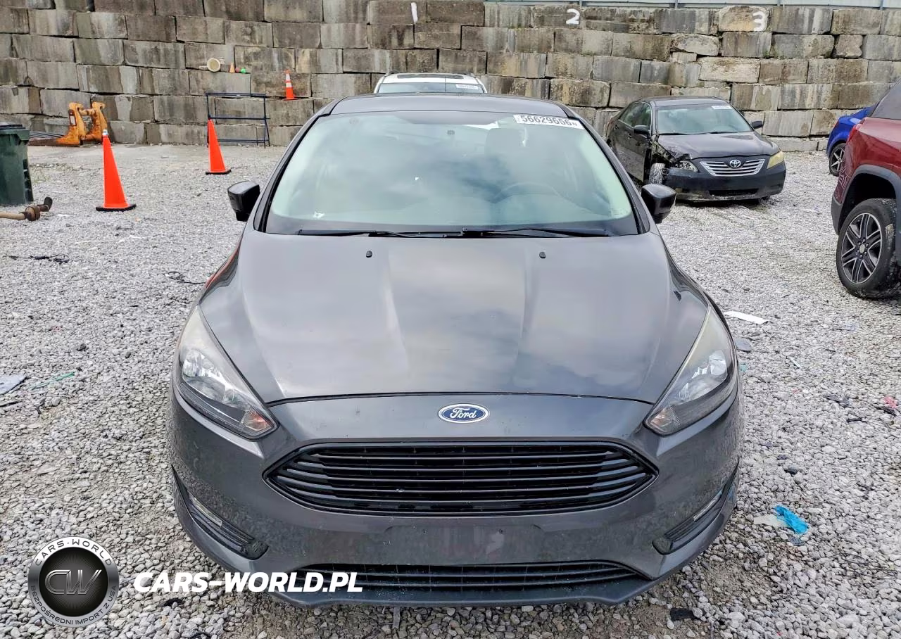 2018 Ford Focus VIN:1FADP3FE3JL268046 - 5