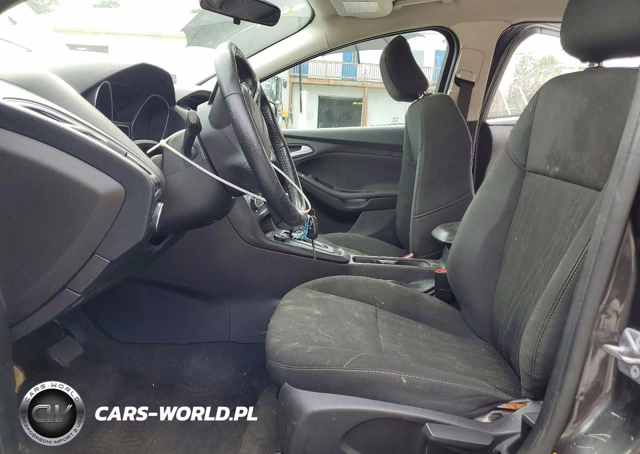 2018 Ford Focus VIN:1FADP3FE3JL268046 - 7