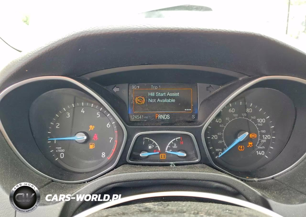 2018 Ford Focus VIN:1FADP3FE3JL268046 - 9