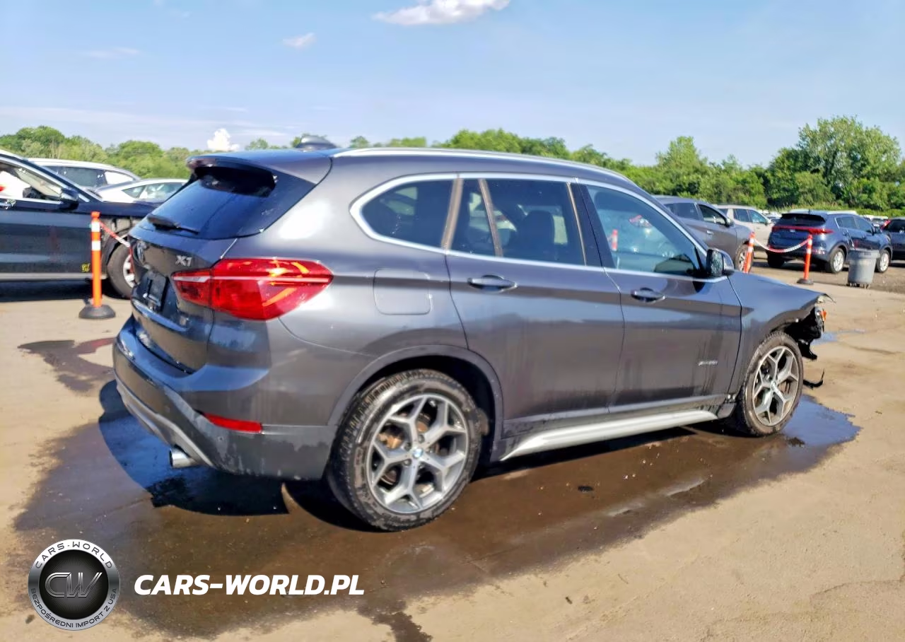 2016 BMW X1 xDrive28I VIN:WBXHT3C39G5E54414 - 3