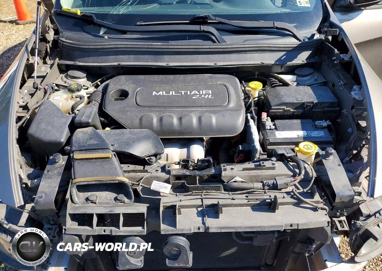 2016 Jeep Cherokee Sport VIN:1C4PJMAB0GW244886 - 12