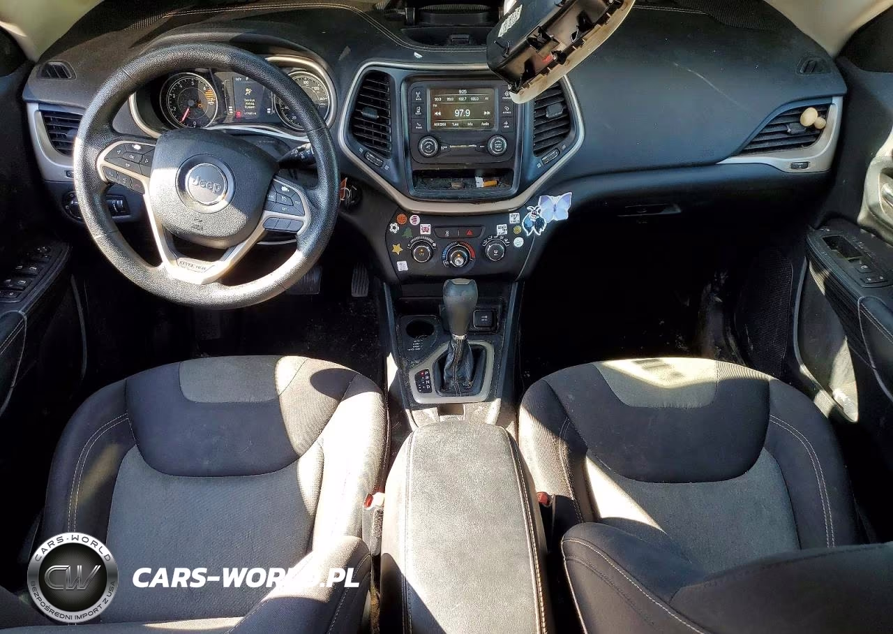 2016 Jeep Cherokee Sport VIN:1C4PJMAB0GW244886 - 8