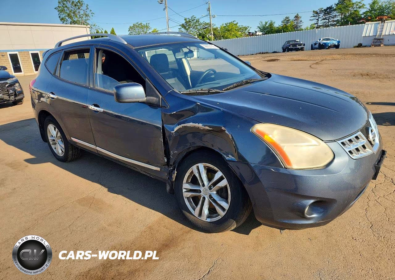 2013 Nissan Rogue S VIN:JN8AS5MV2DW602245 - 4