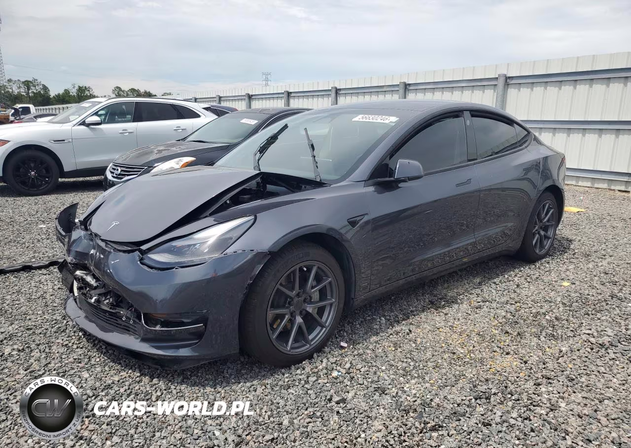 2022 Tesla Model 3 – zdjęcie 1 z 12