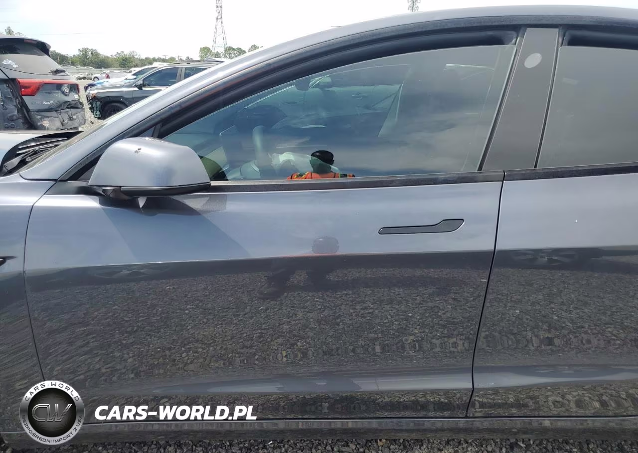 2022 Tesla Model 3 VIN:5YJ3E1EB7NF326529 - 7