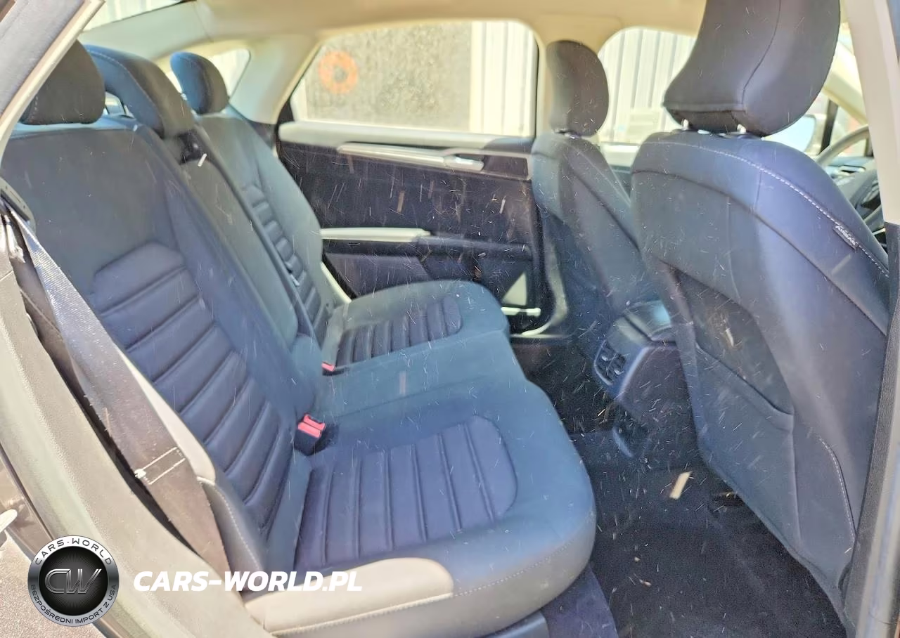 2017 Ford Fusion Se VIN:3FA6P0HD5HR294915 - 10