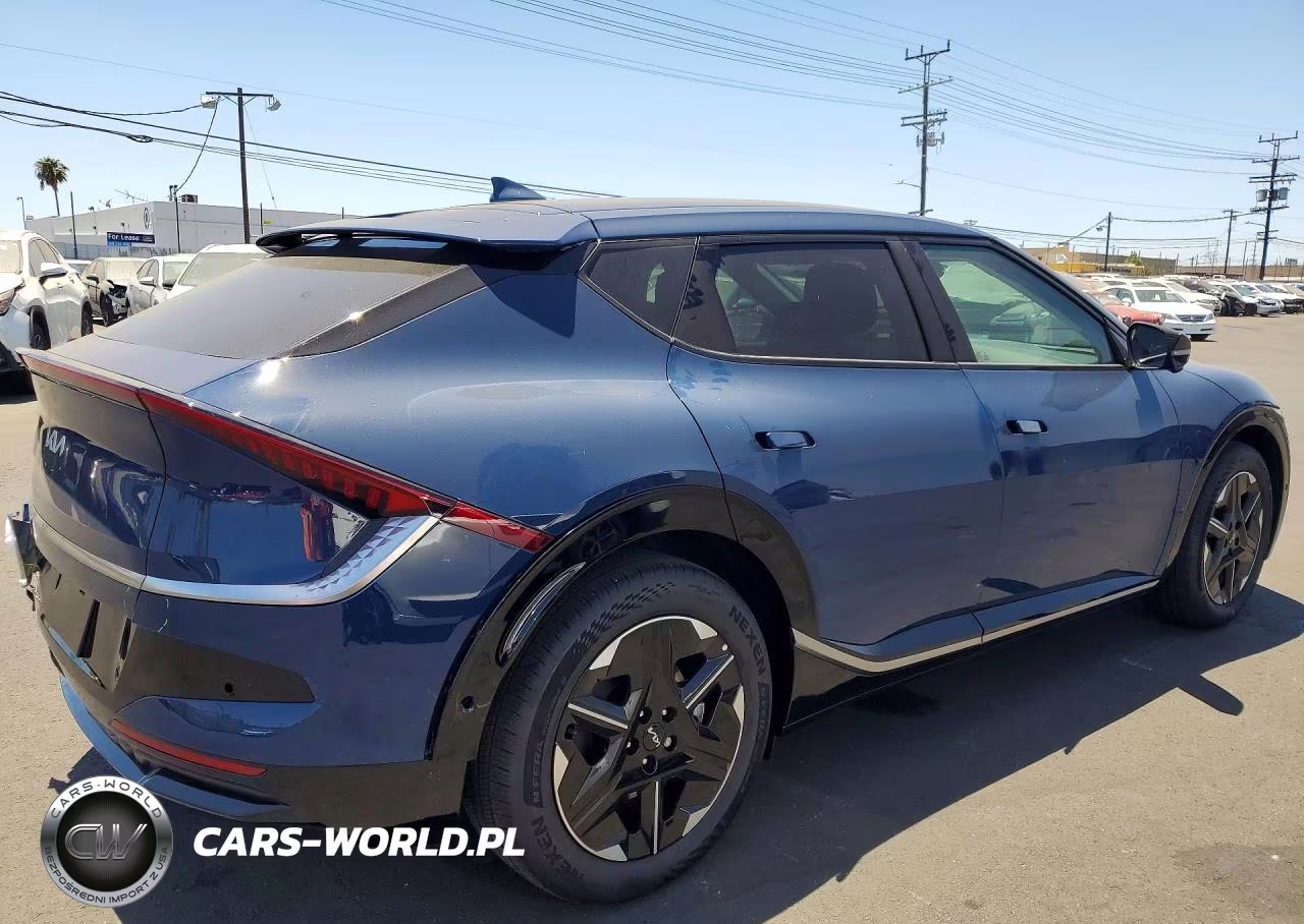2025 Kia Ev6 Wind VIN:5XYC34JA0SG012536 - 3