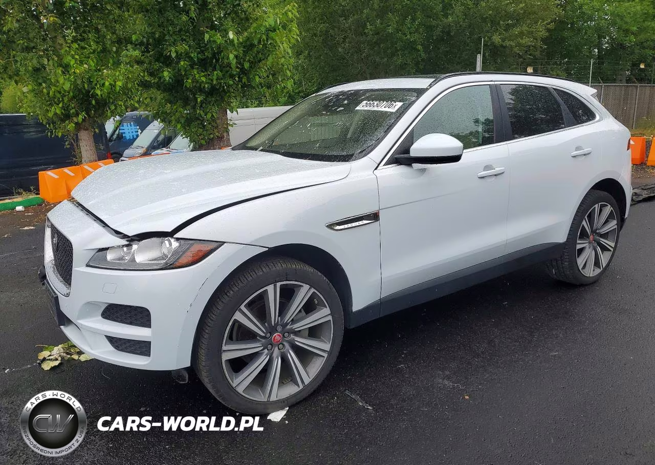 2017 Jaguar F-Pace Prestige