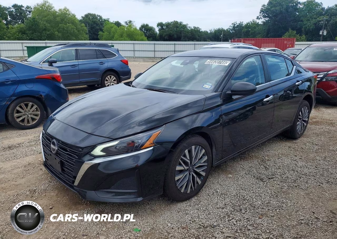 2025 Nissan Altima Sv – zdjęcie 1 z 12