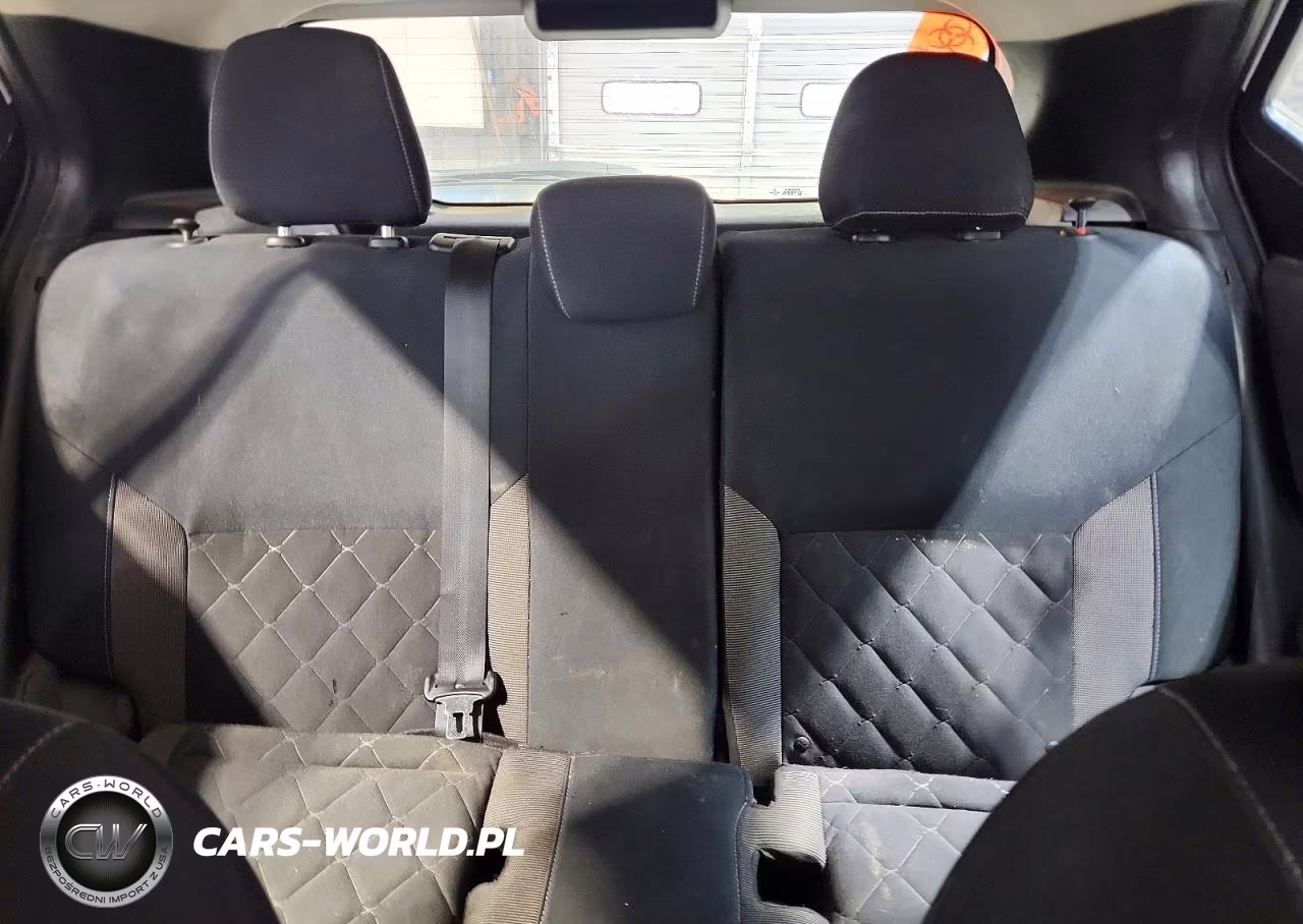 2018 Nissan Kicks S VIN:3N1CP5CU0JL508142 - 10