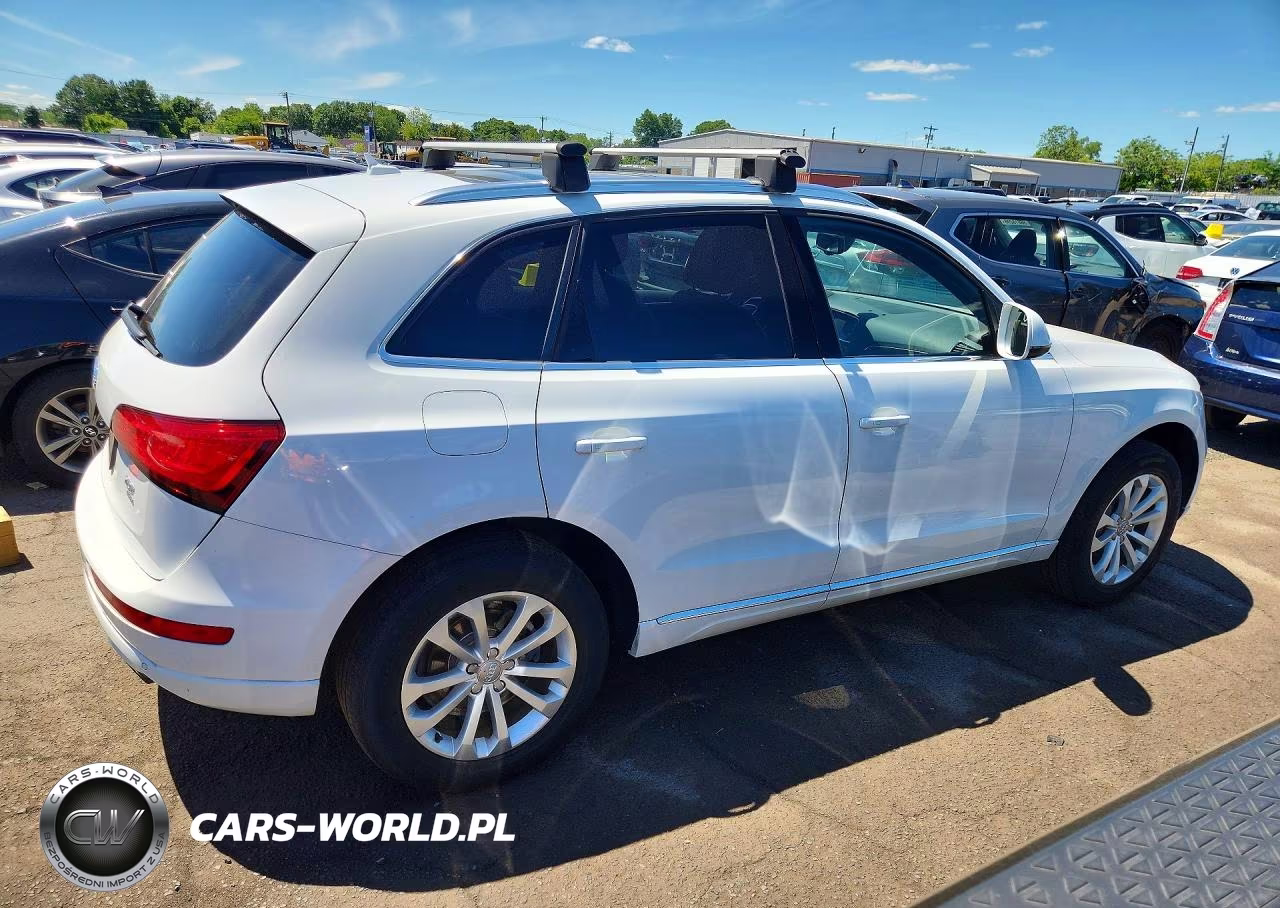 2014 Audi Q5 Premium Plus VIN:WA1LFAFP9EA080299 - 3