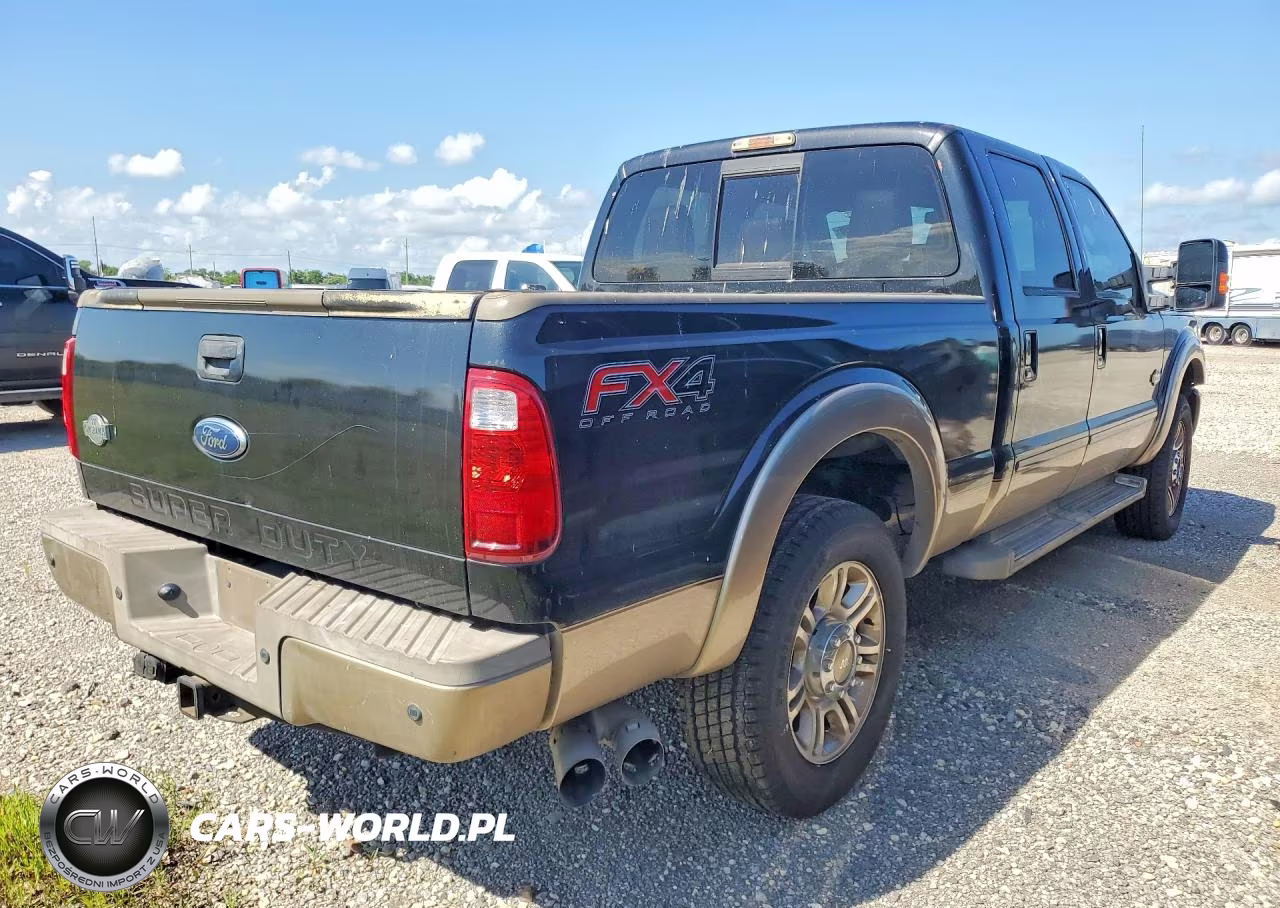 2012 Ford F250 Super Duty VIN:1FT7W2BT3CEC21468 - 3