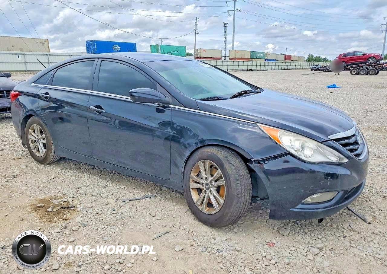 2013 Hyundai Sonata Gls VIN:5NPEB4AC9DH642841 - 4