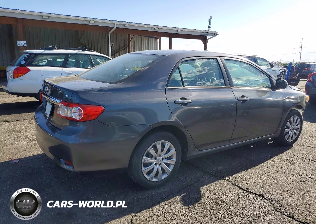 2012 Toyota Corolla Le VIN:2T1BU4EE2CC796429 - 3