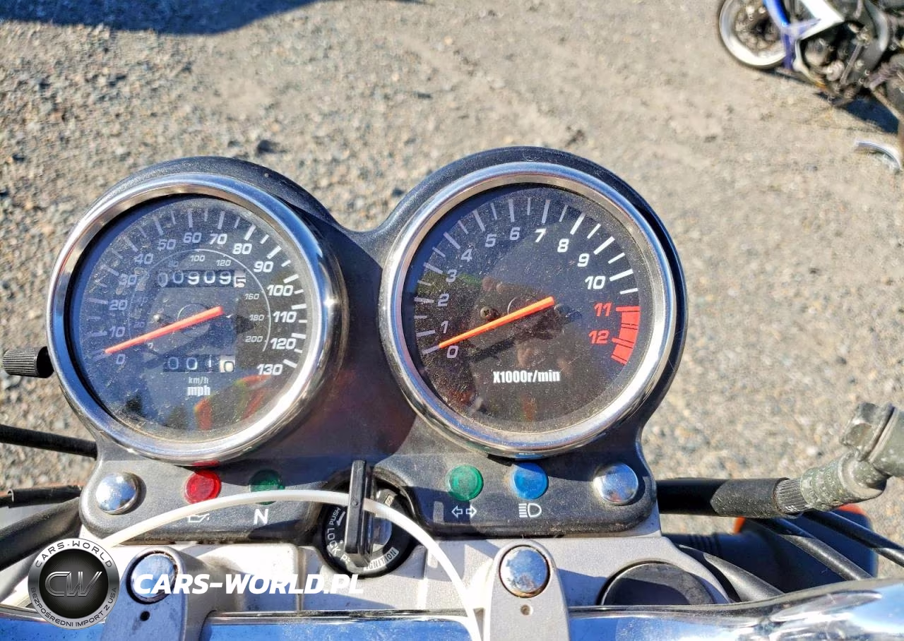 2001 Suzuki Gs500 VIN:JS1GM51A712100684 - 7