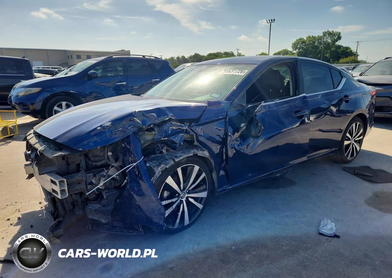2019 Nissan Altima Sr – zdjęcie 1 z 12