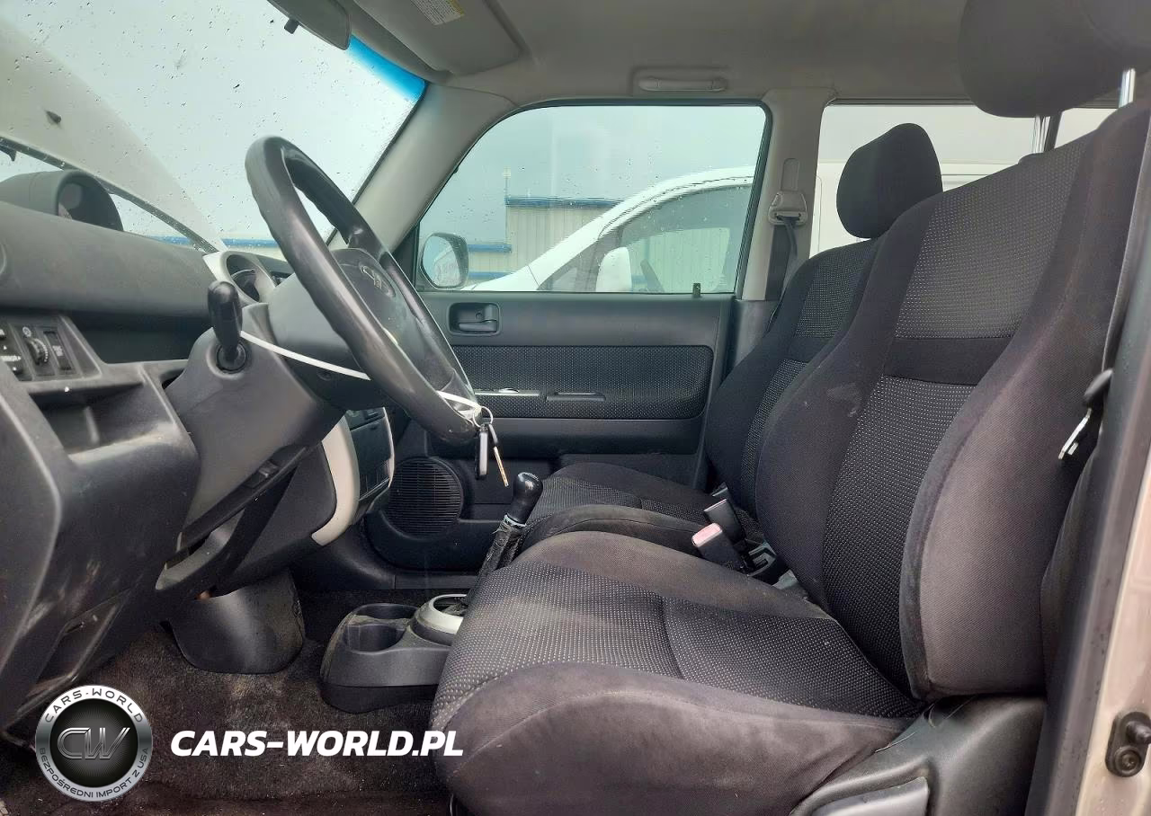 2005 Toyota Scion Xb VIN:JTLKT334150207900 - 7
