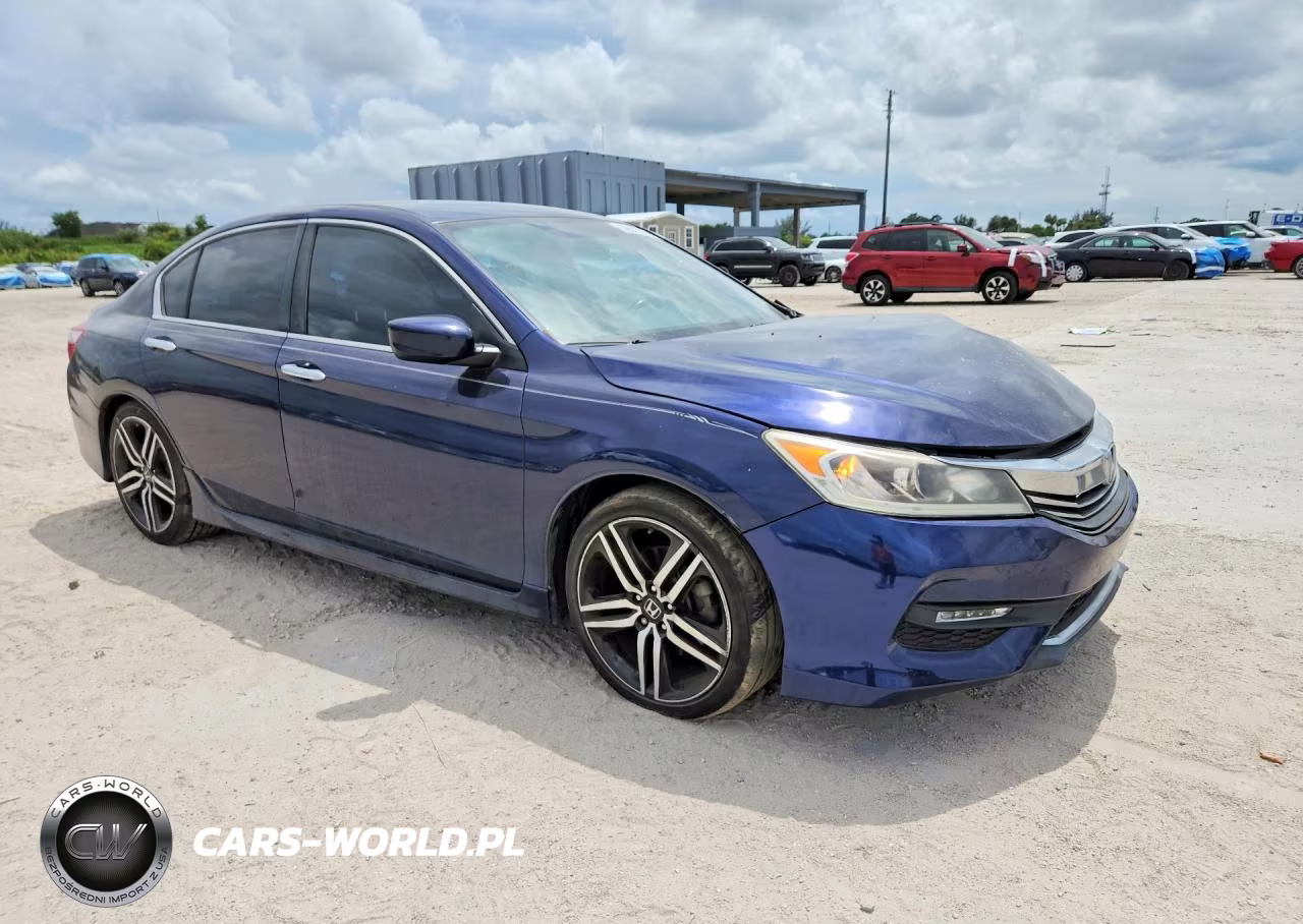 2017 Honda Accord Sport VIN:1HGCR2F53HA068995 - 4
