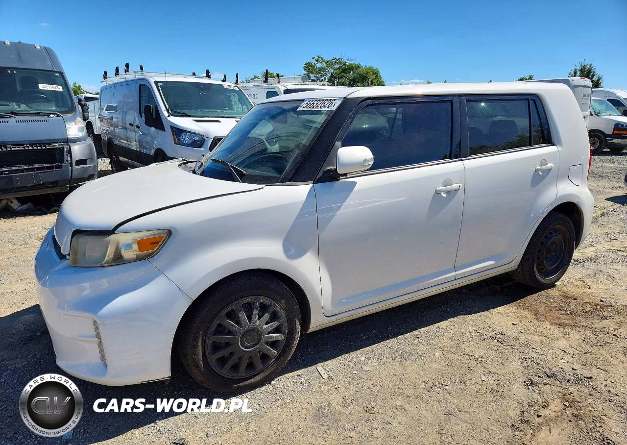 2013 Scion Xb Base – zdjęcie 1 z 12