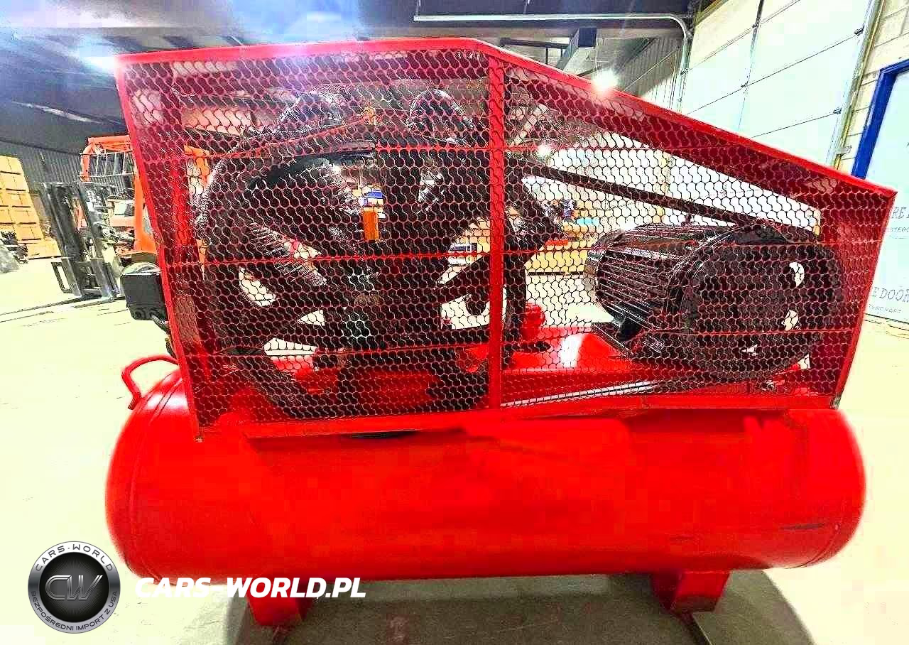 2020 79 Gallon Air Compressor 10 Hp VIN:L2007105141 - 3