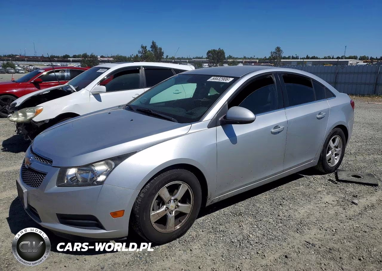 2013 Chevrolet Cruze Lt – zdjęcie 1 z 12