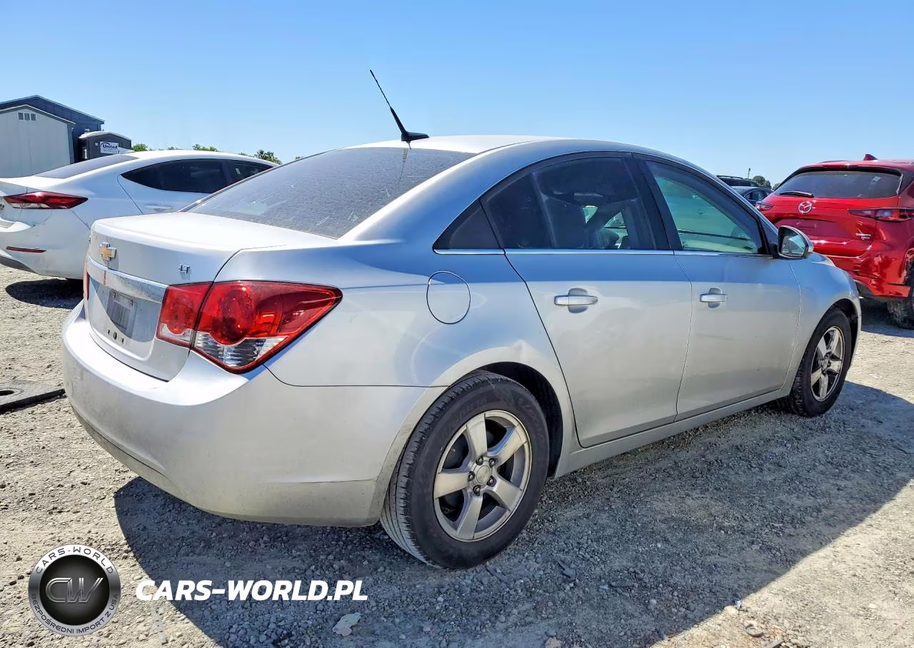 2013 Chevrolet Cruze Lt VIN:1G1PC5SB7D7168449 - 3