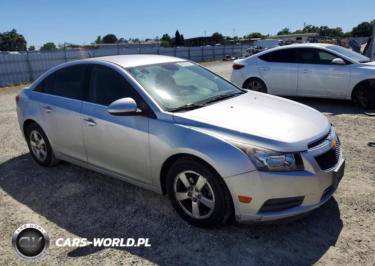 2013 Chevrolet Cruze Lt VIN:1G1PC5SB7D7168449 - 4